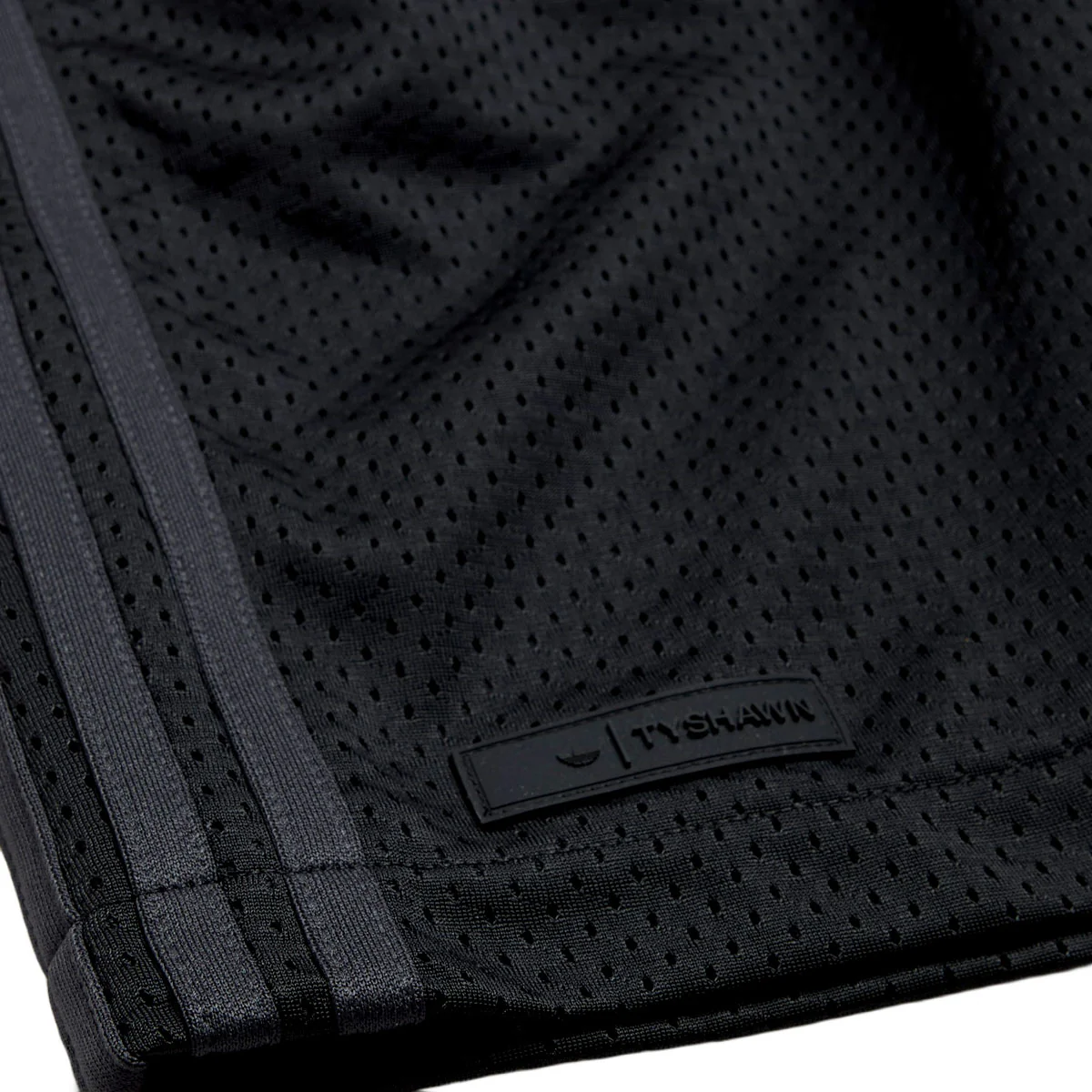 Adidas Tyshawn B Shorts - Black/Matte Gold/Carbon - Image 4