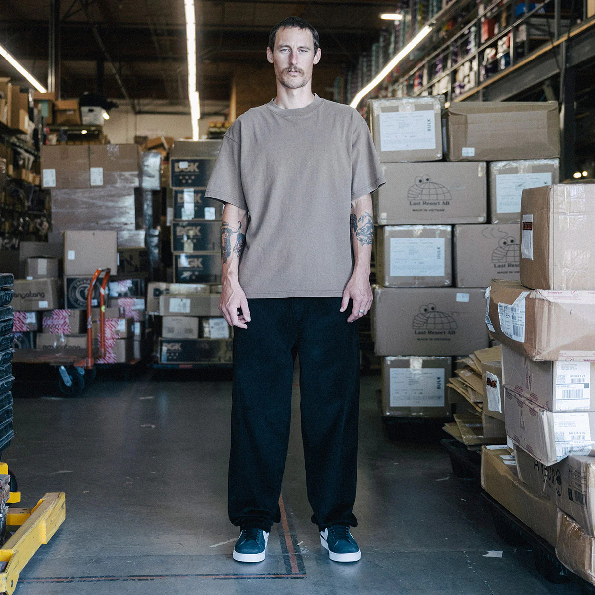 CCS Baggy Taper Corduroy Pants - Black - Image 2