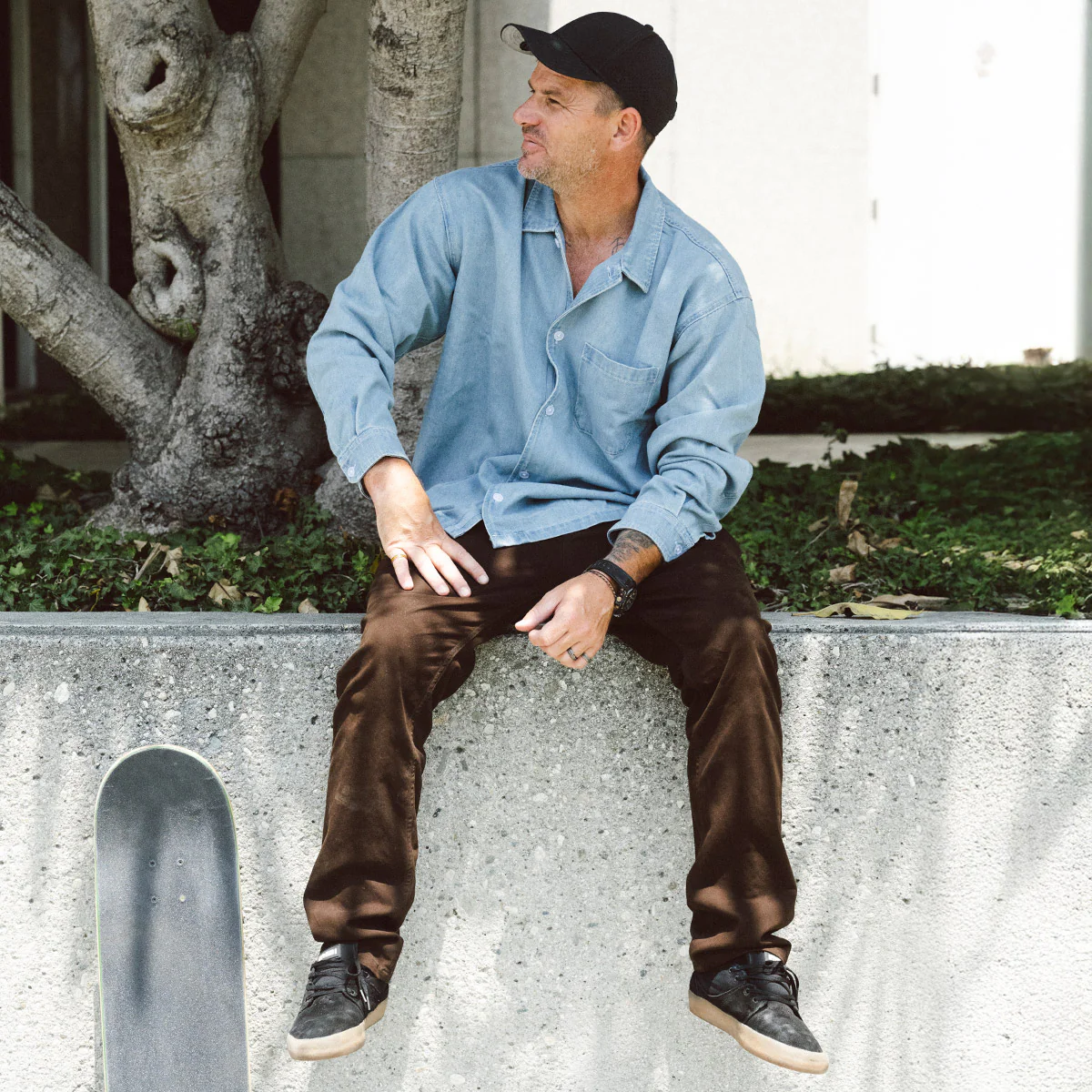 CCS Relaxed Stretch Chino Pants - Brown - Image 2