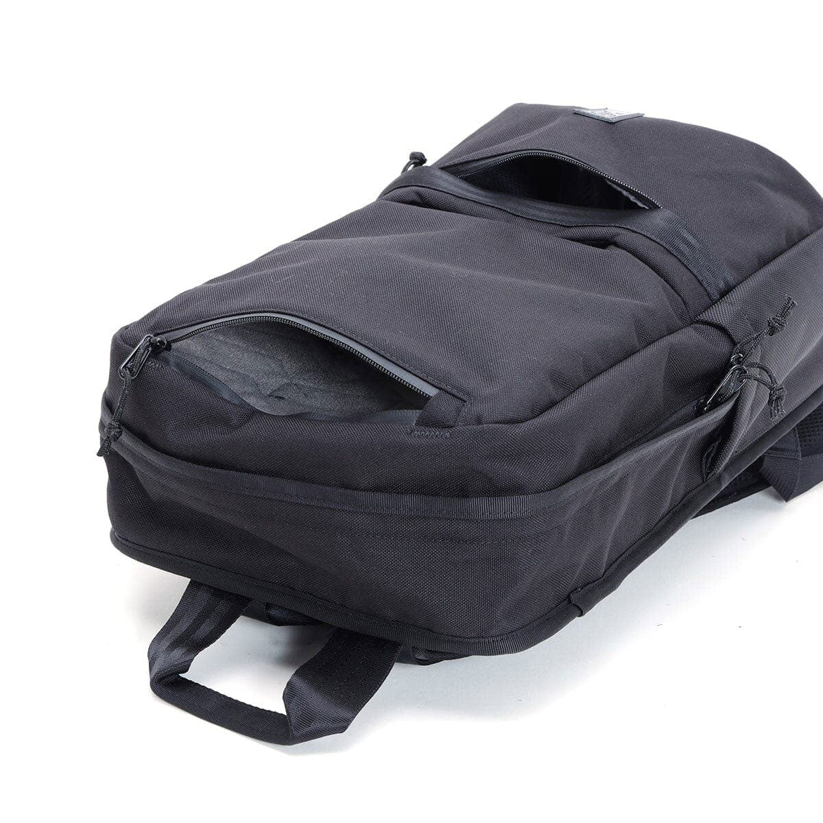 Chrome Hondo 18l Backpack - Sage - Image 6