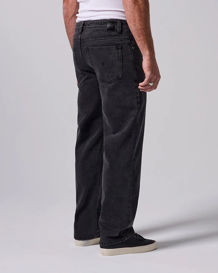 Former Crux Denim Jeans - Washed Black - Image 4