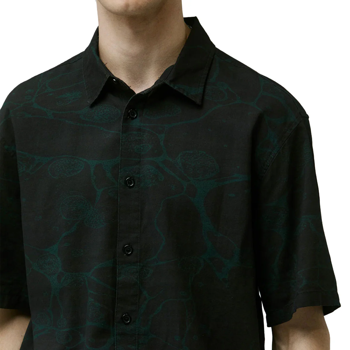 Former Vivian Global Mind Shirt - Black - Image 3