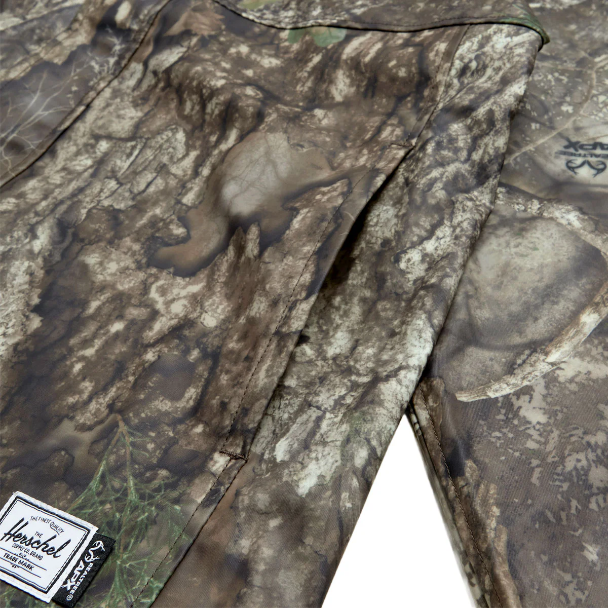 Herschel Supply x Realtree Classic Rain Jacket - Realtree APX Camo - Image 4