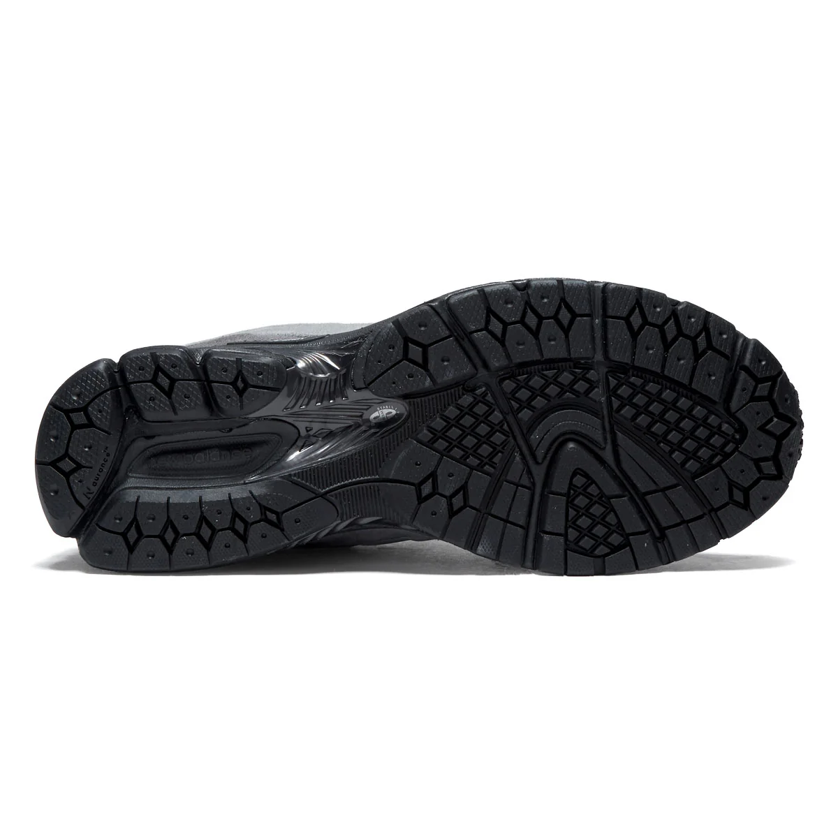 New Balance 2002R Shoes - Black/Silver Metallic - Image 4