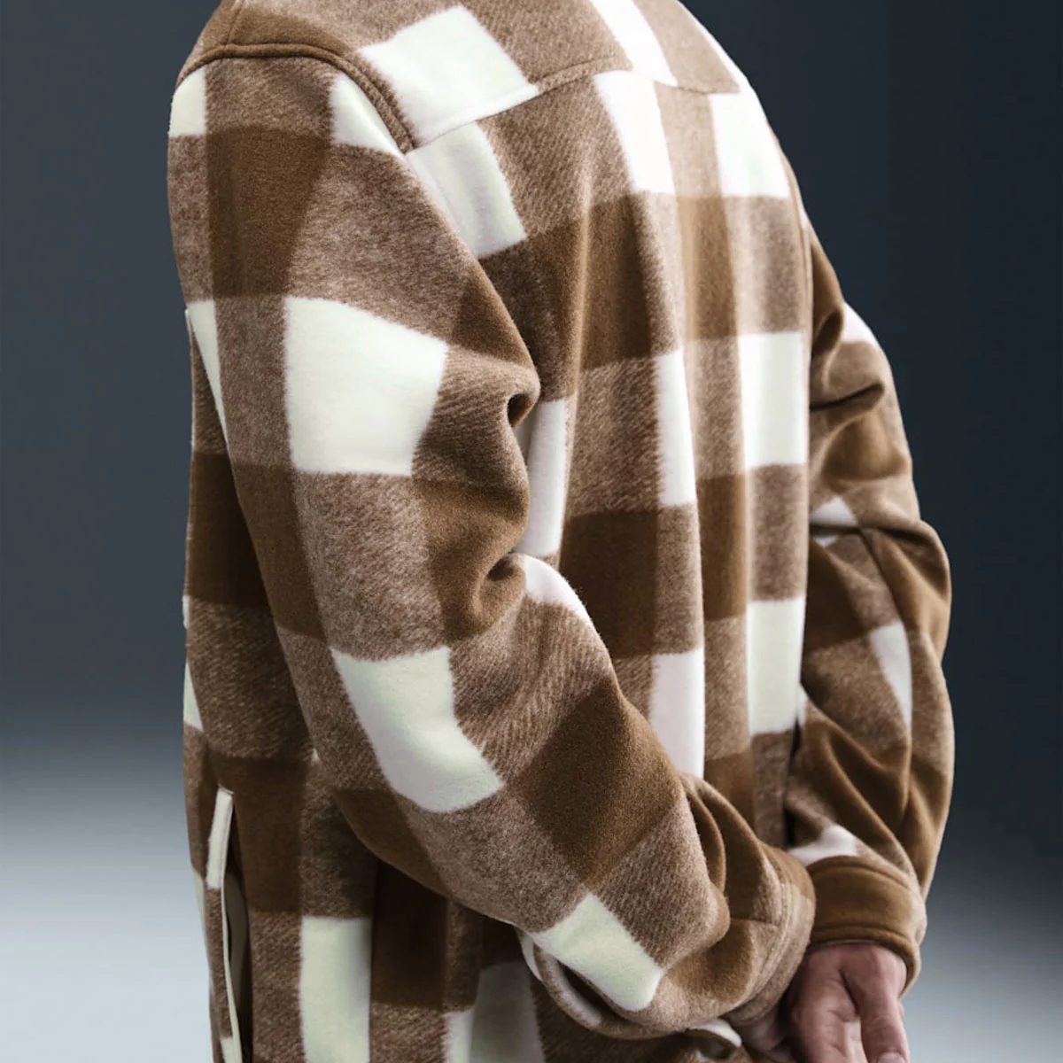 Nike SB Essentials Shacket Jacket - Sail/Mosswoood Brown/White - Image 3