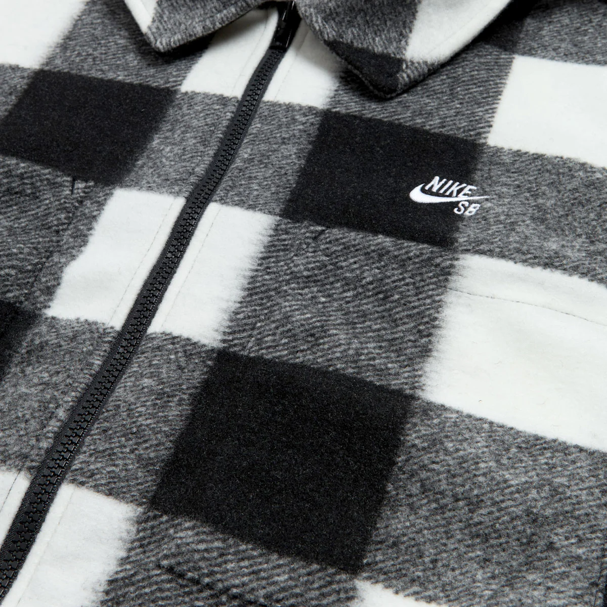 Nike SB Essentials Shacket Jacket - White/Black/White - Image 4