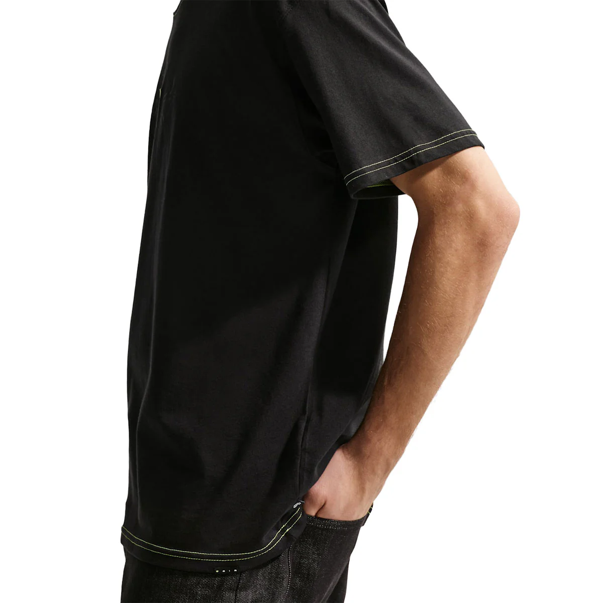 Nike SB Ishod T-Shirt - Black - Image 4