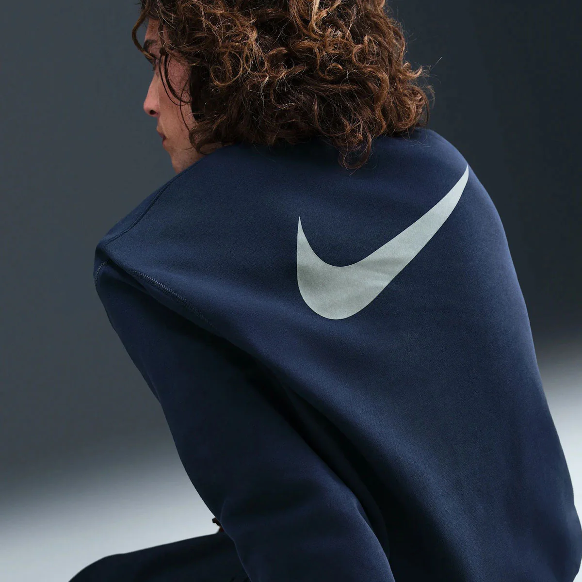Nike SB Koston Fleece Sweatshirt - Midnight Navy - Image 4