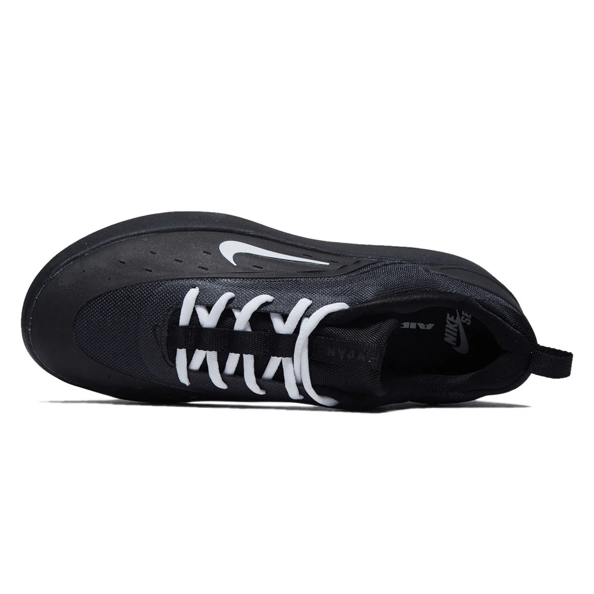 Nike SB Zoom Nyjah 4 Shoes - Black/White - Image 3