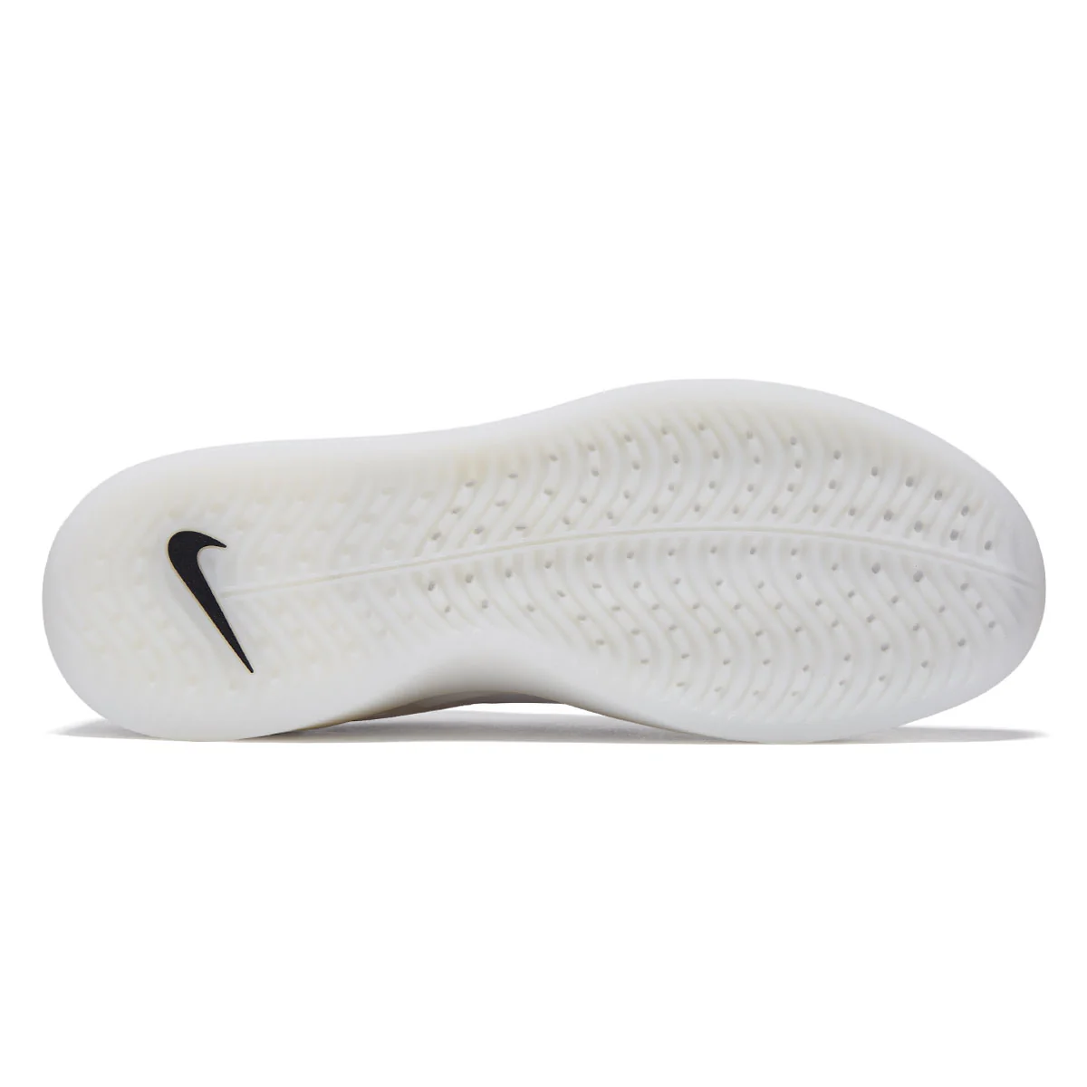 Nike SB Zoom Nyjah 4 Shoes - White/Black/White/Black - Image 4
