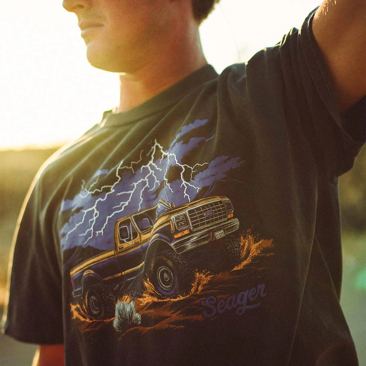 Seager Premium Mud Romp T-Shirt - Pigment Black - Image 3