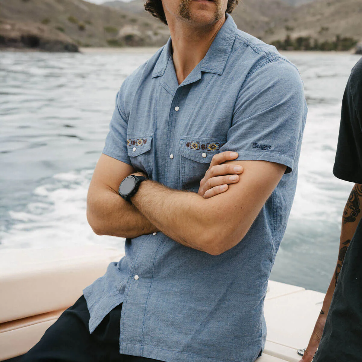 Seager Whippersnapper Chambray Shirt - Light Wash - Image 6