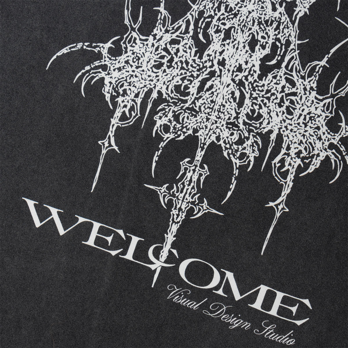 Welcome Chandelier T-Shirt - Vintage Black - Image 4