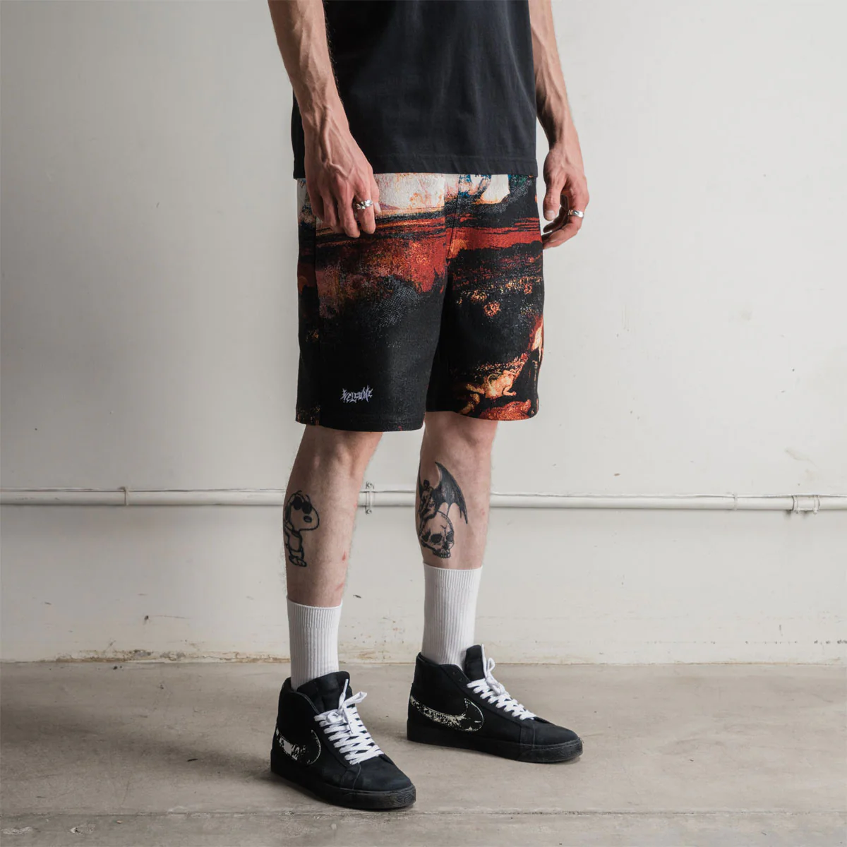 Welcome Rapture Tapestry Shorts - Bone - Image 6