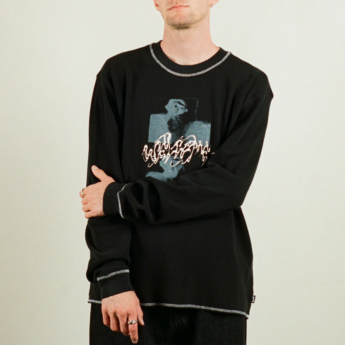Welcome Scan Contrast Stitch Thermal Shirt - Black - Image 5